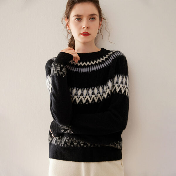 Blue And White Porcelain Contrasting Color Jacquard Cashmere Sweater - Image 4